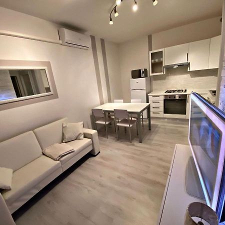 Solmare Apartments - Private Parking - Pool Rosapineta Esterno foto